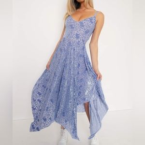 Blackmilk Bambi hankerchief dress size large.